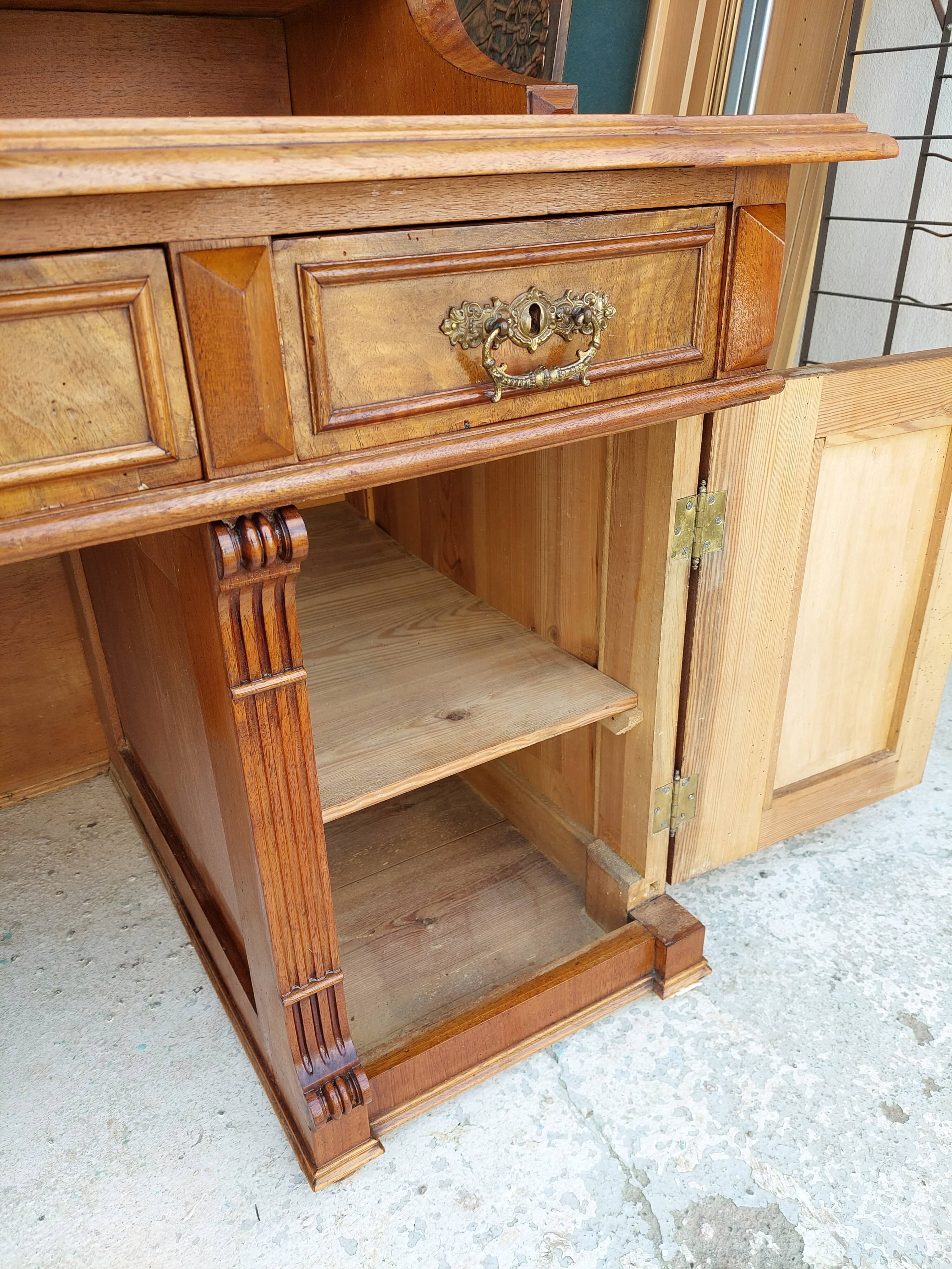 Henry II style office