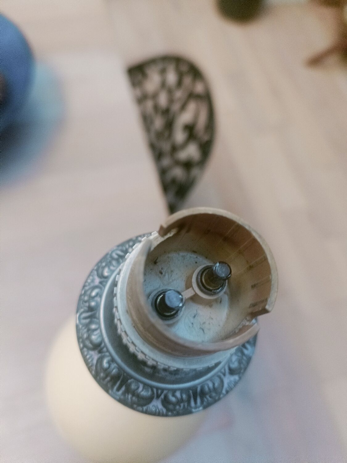 English lamp base, ostrich egg