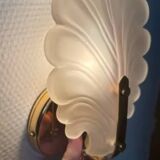Art Deco shell leaf wall lamp