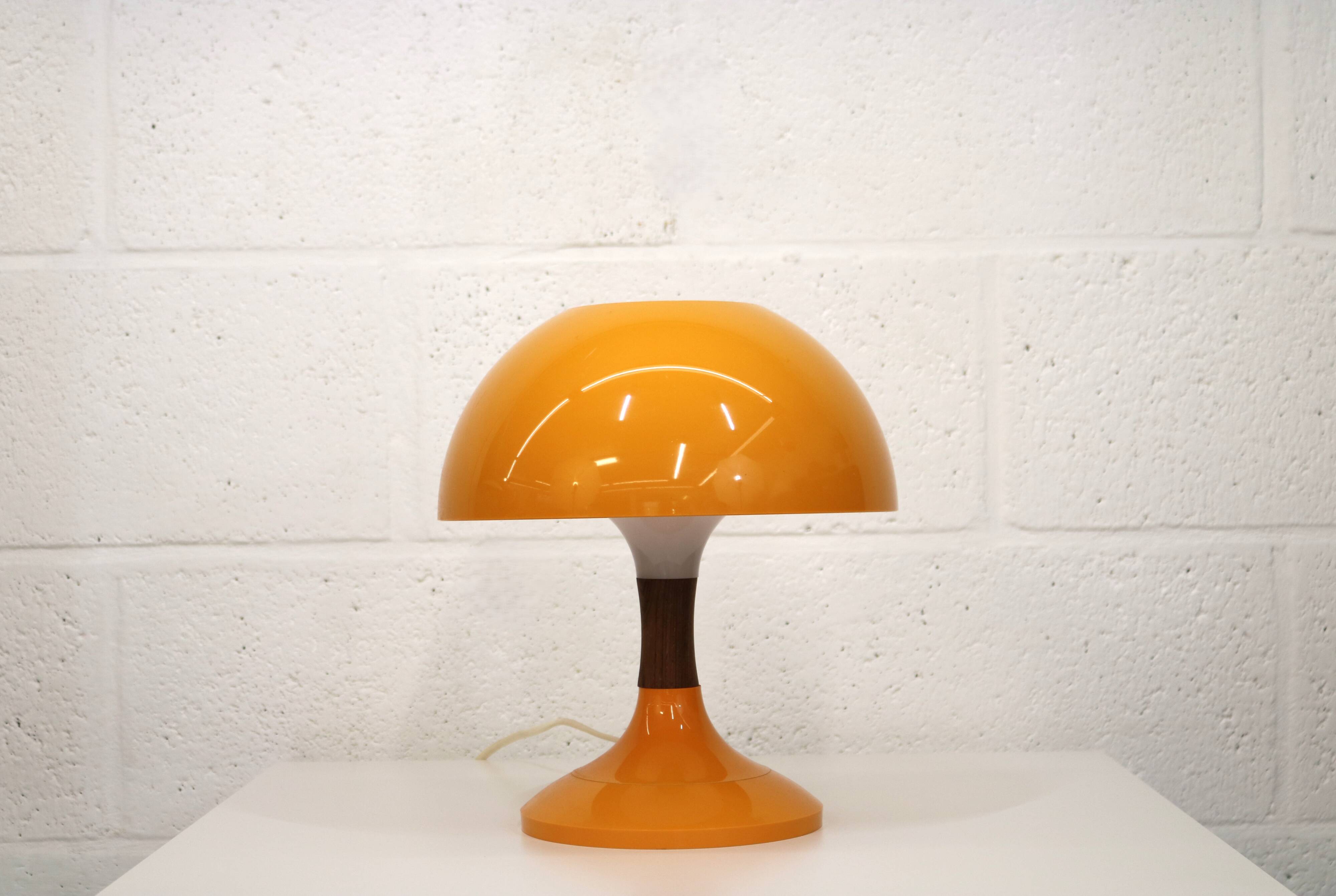 Space age table lamp by Bent Karlby for Ask Belysning, Denmark 70s