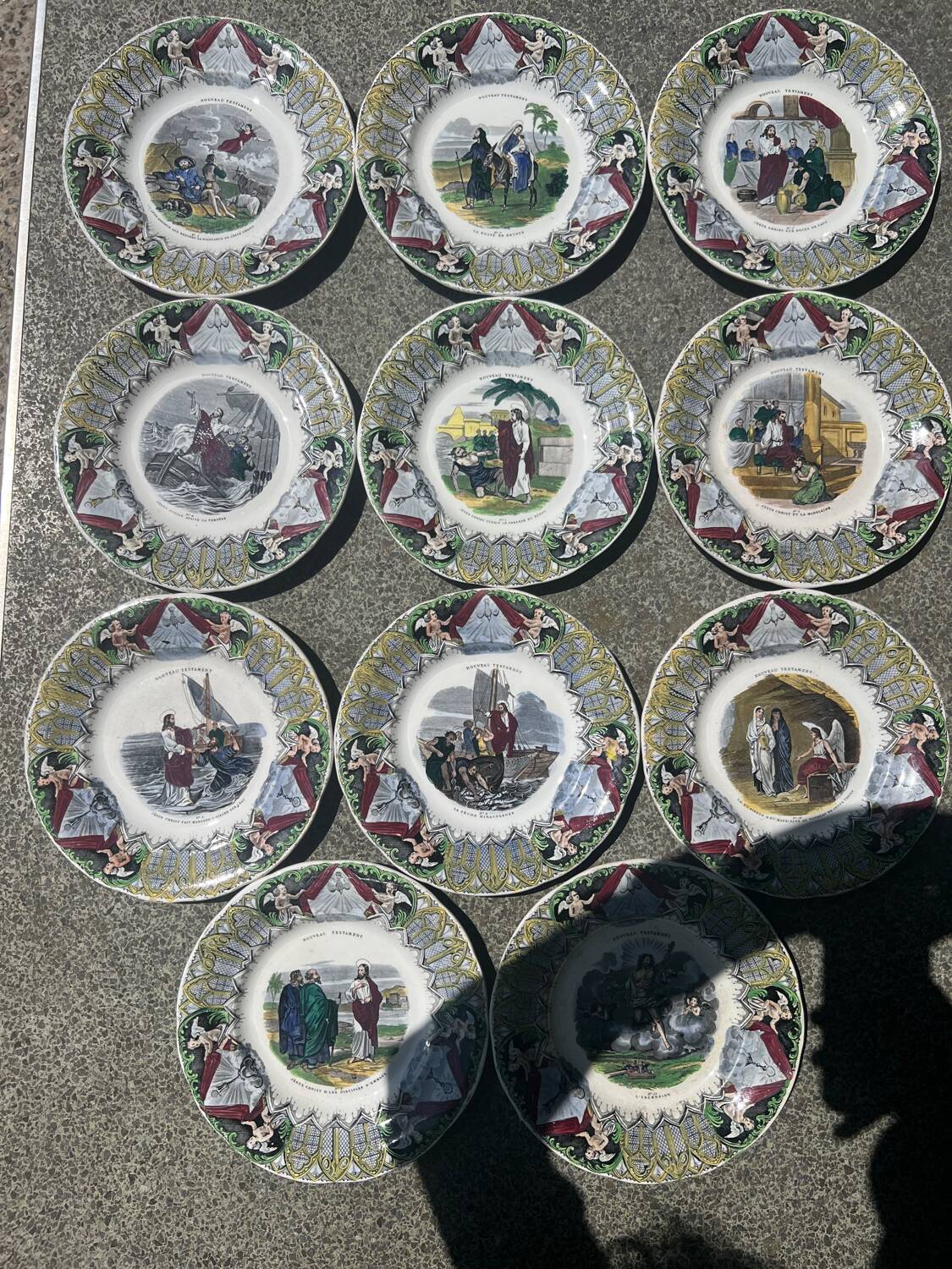 Creil Montereau - duo of blue plates