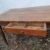 Farm table