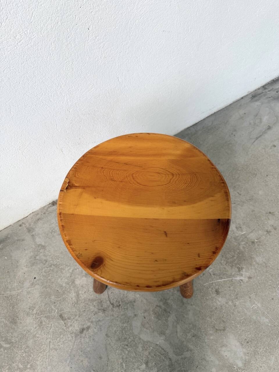 Pine stool assigned to Charlotte Perriand for Les Arcs.