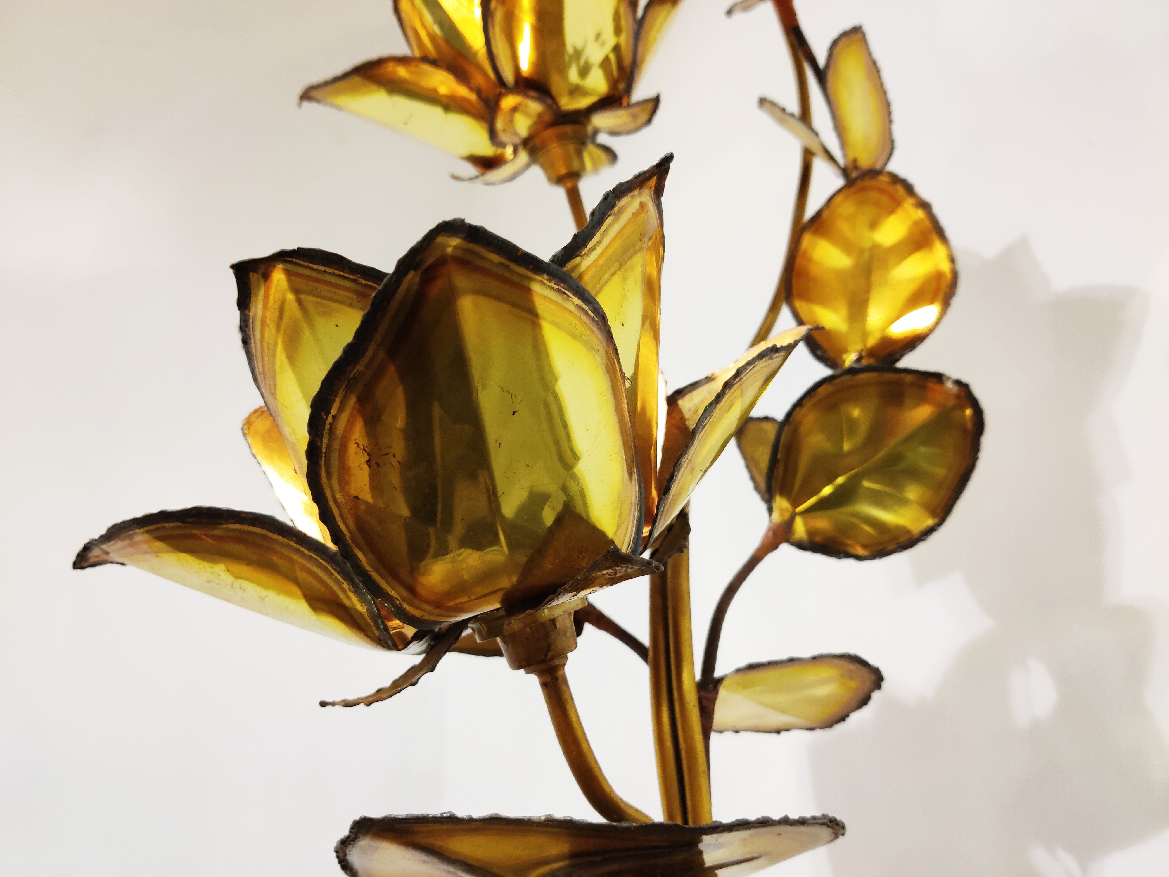 Flower lamp, 1970