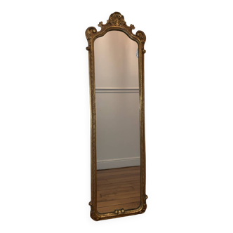 Miroir rectangulaire doré de style Baroque
