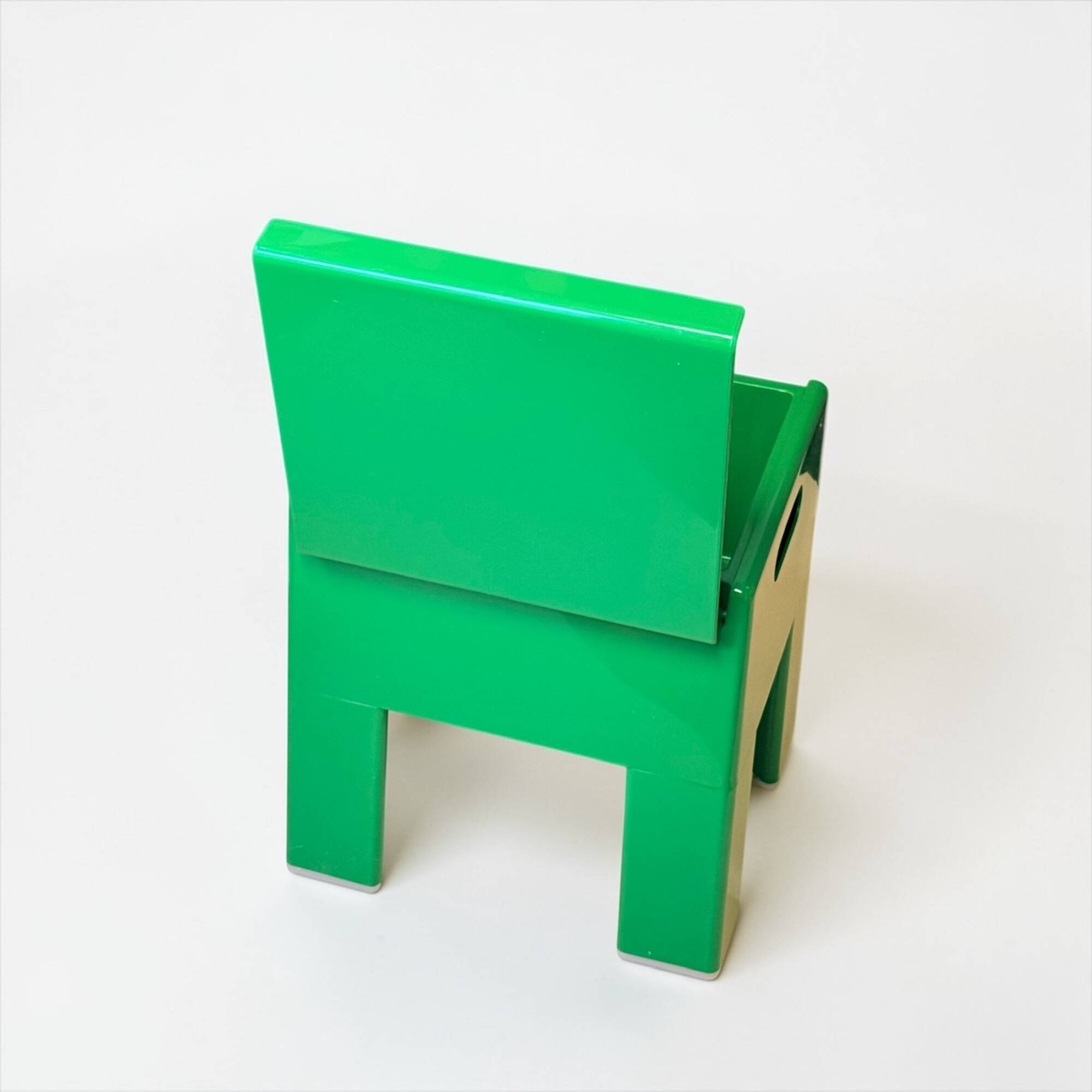 Tabouret coffre Space Age vert Olaf Von Bohr pour Gedy Italie années 60