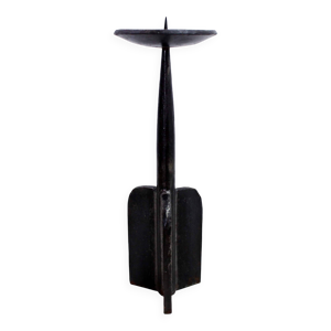 Bougeoir brutaliste en