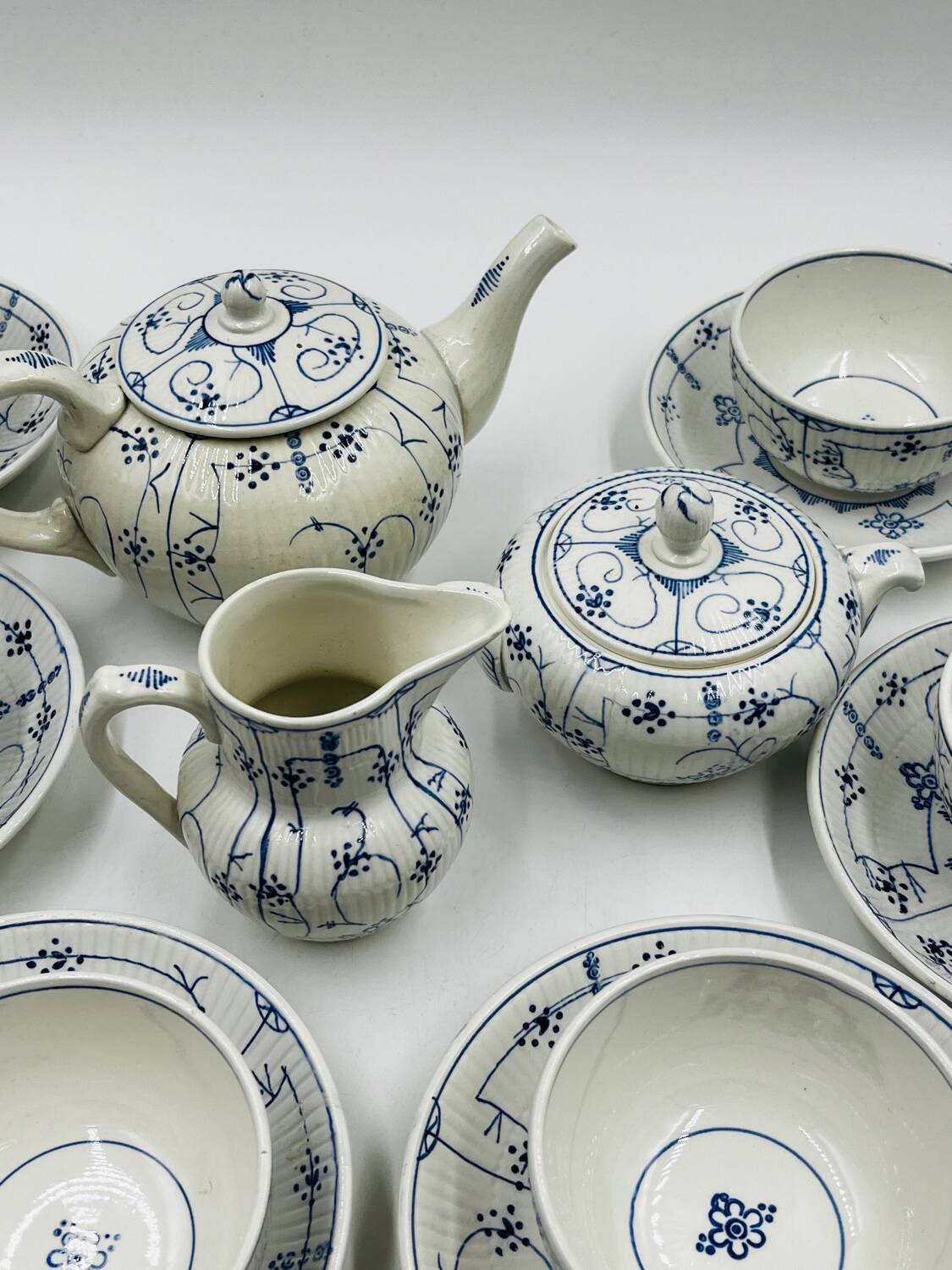 Sarreguemines tea service