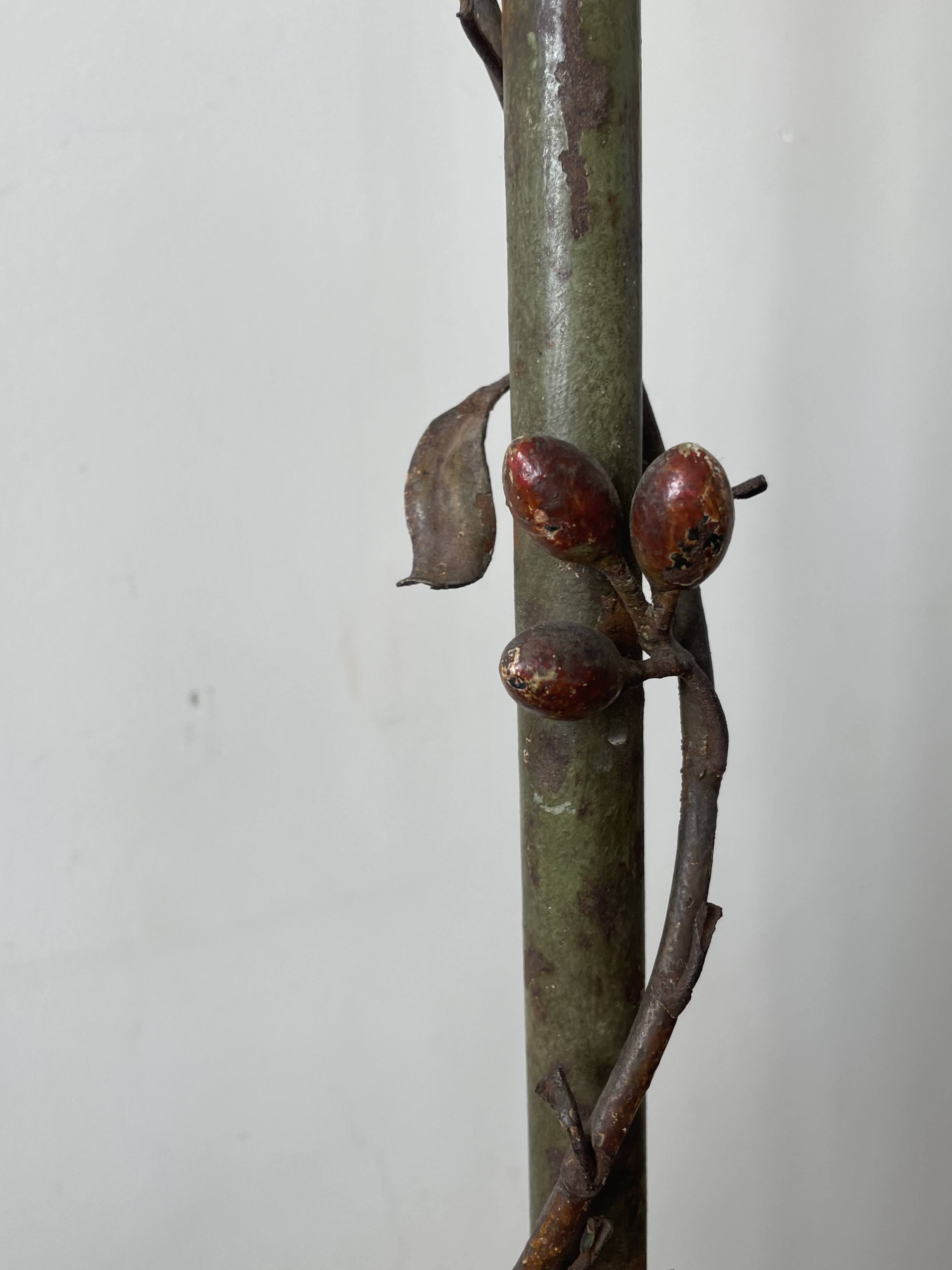 Florentine floor lamp in old painted sheet metal