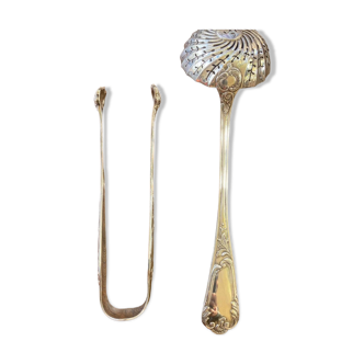 Sprinkling spoon and sugar tongs set