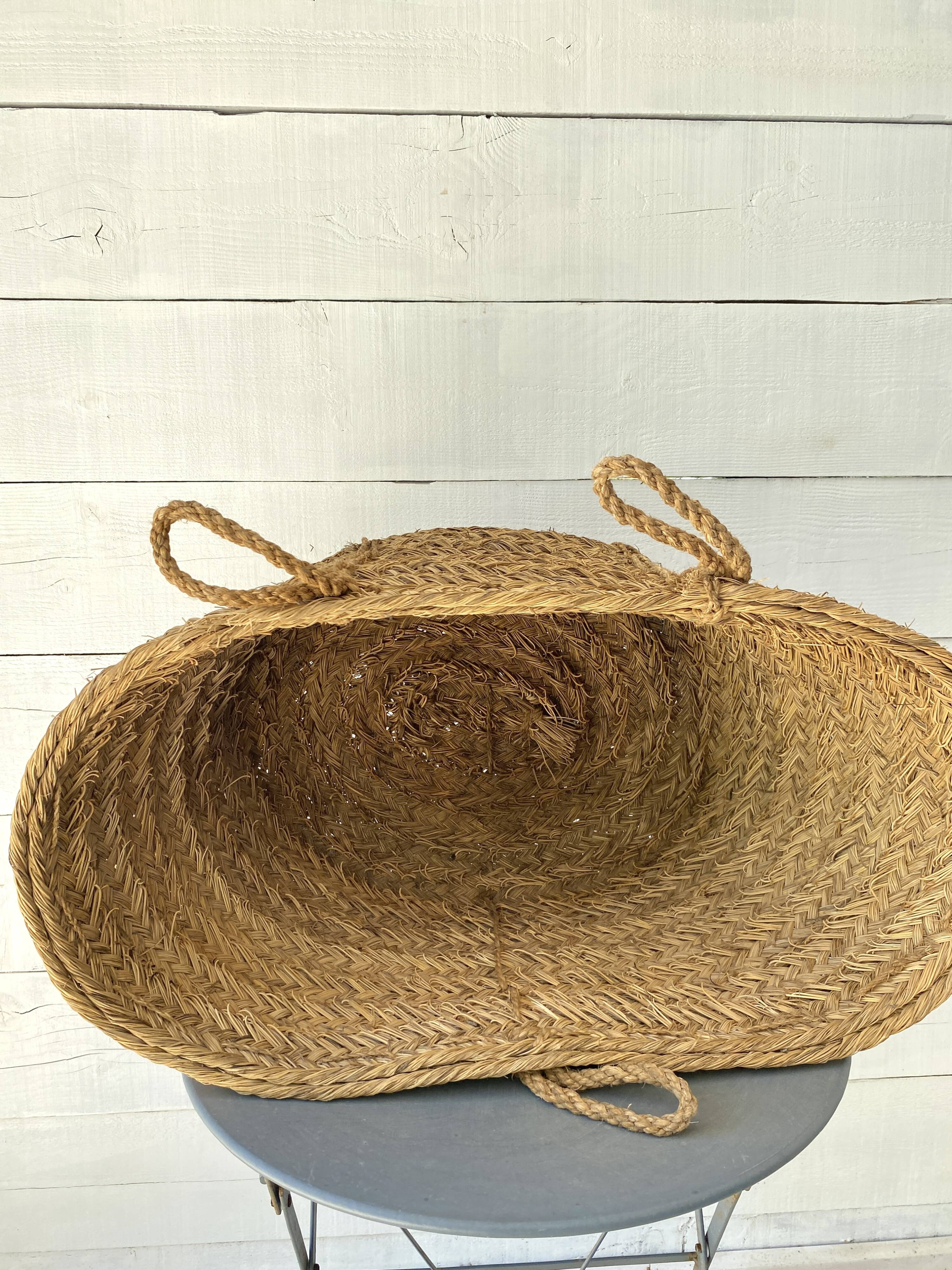 XXL woven straw basket