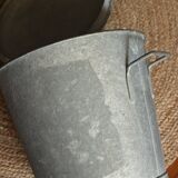 Medium round zinc basin with garden lid