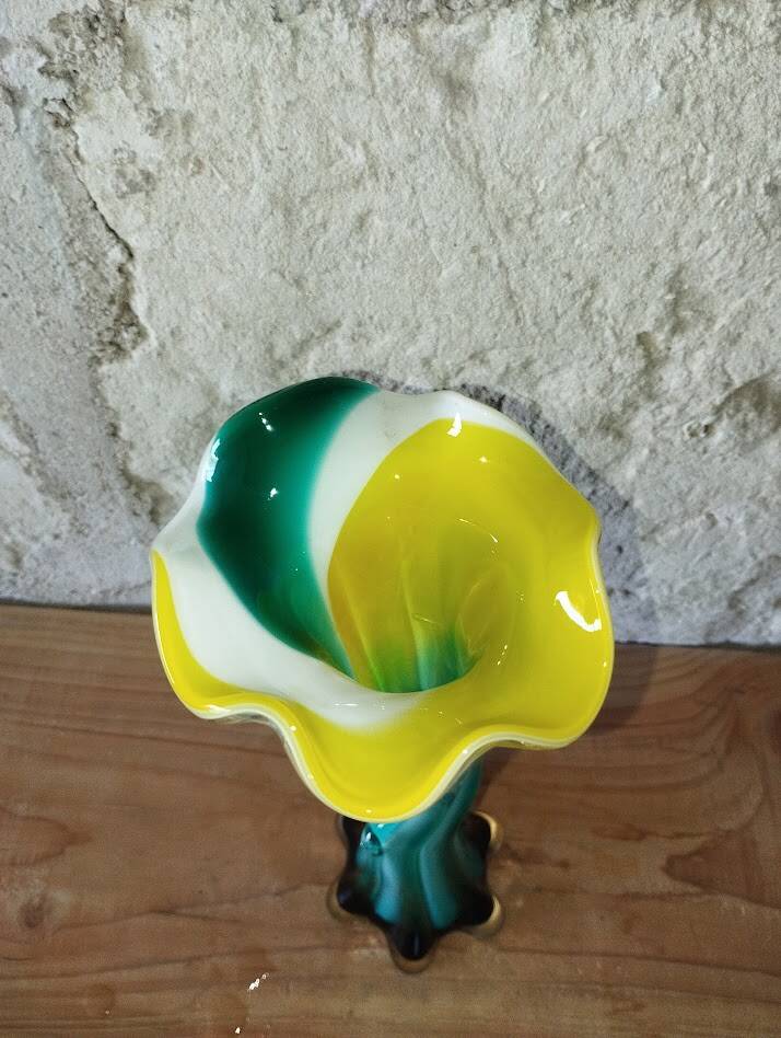 Murano vase – blown glass sommerso – yellow and green – 1960s–70s –