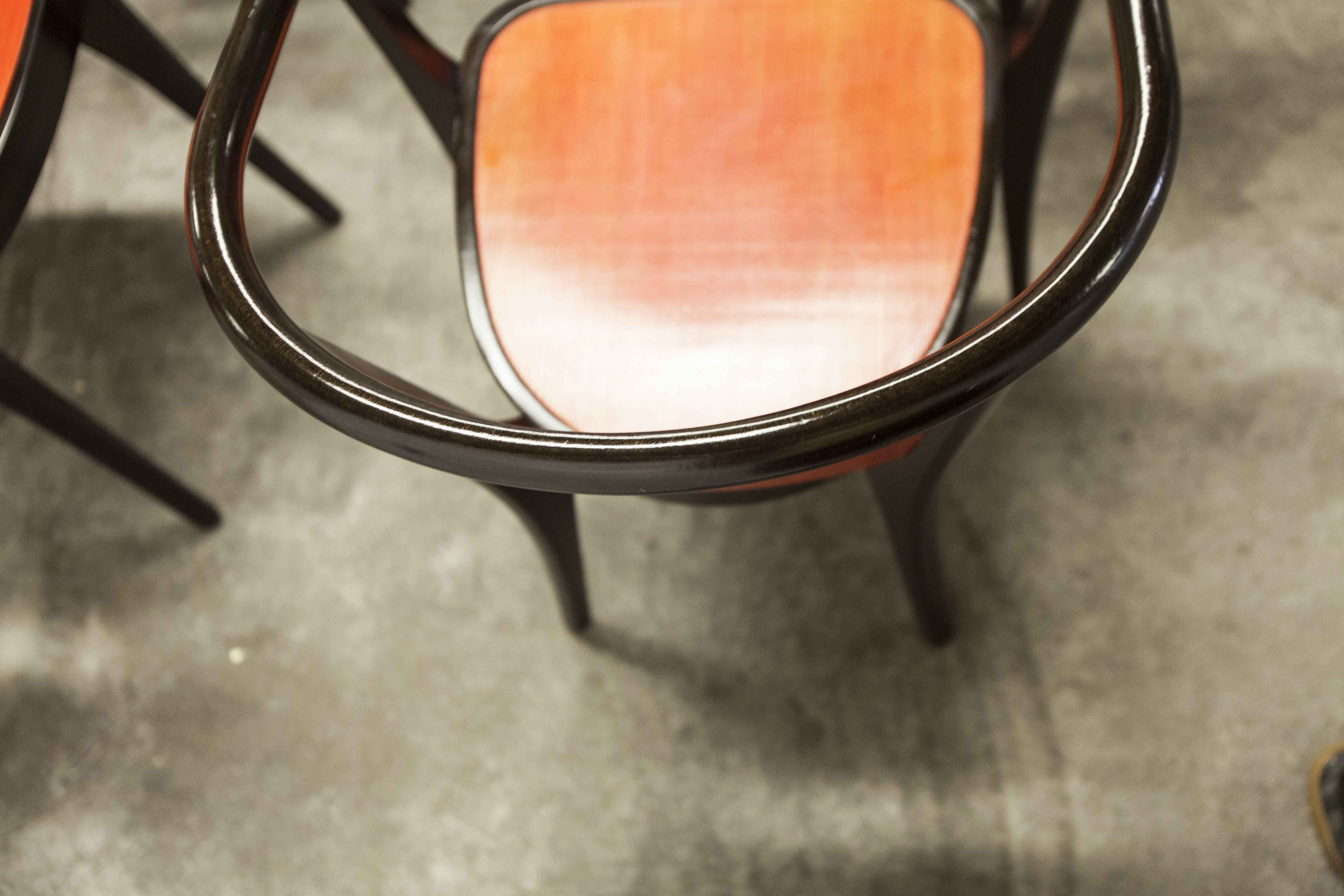 Table and 6 armchairs Baumann Diese, design Pagnon Pelhaître, Wenge color and red,