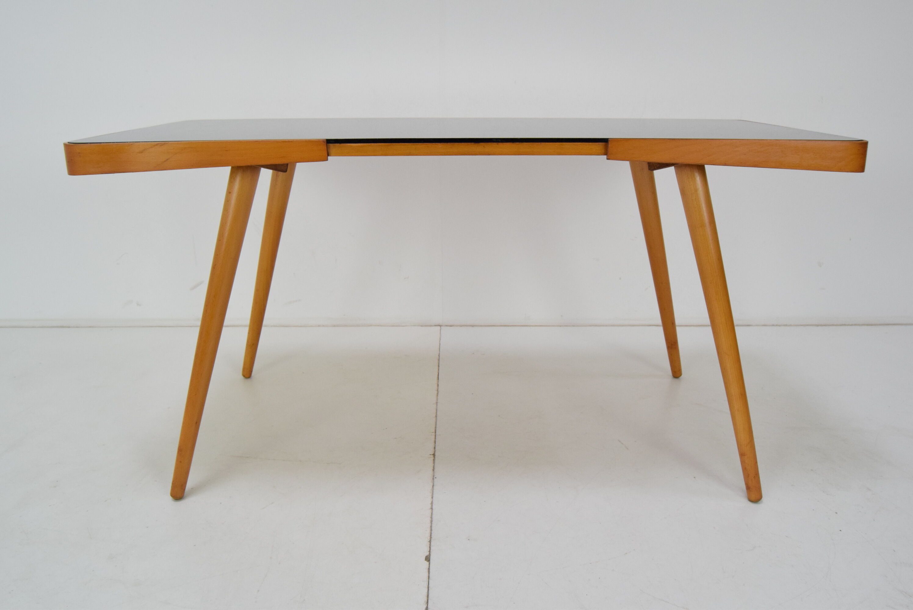 Mid-century coffee table designed  by Miroslav Navrátil,1960's.