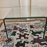 Table basse minimaliste en verre