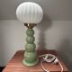 Lampe à poser vintage pastel globe plissé