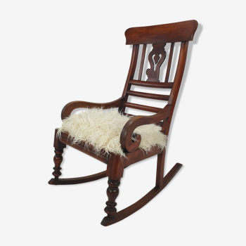 Rocking chair en bois anglais du 19ème siècle