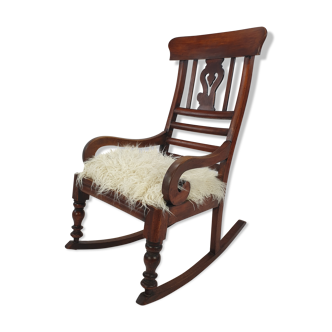 English 19th century wooden rocking chair