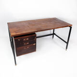 Desk in rosewood and legs in metal, of Danish design from the 1960s
