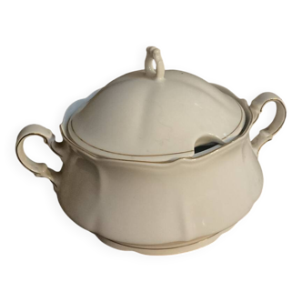 Soupière en  porcelaine
