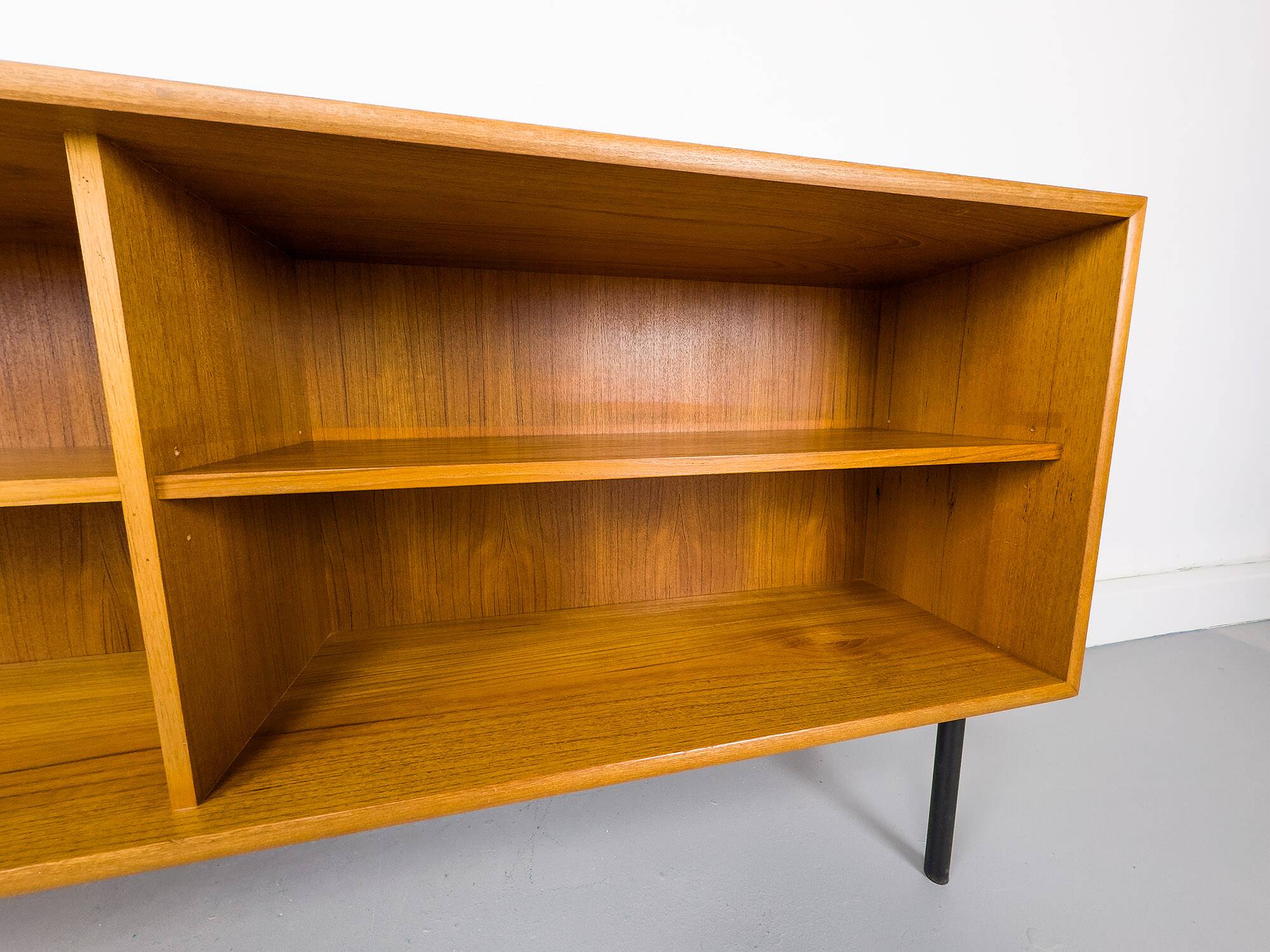 Bibliothèque en Teck de WK Möbel, 1960s