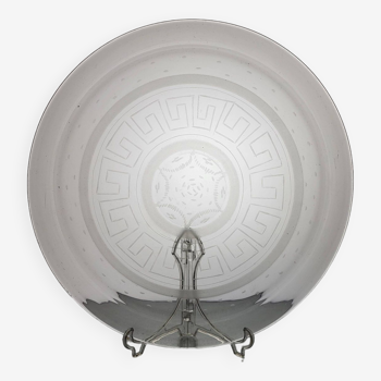 Round glass tray with engraved decor