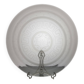 Round glass tray with engraved decor