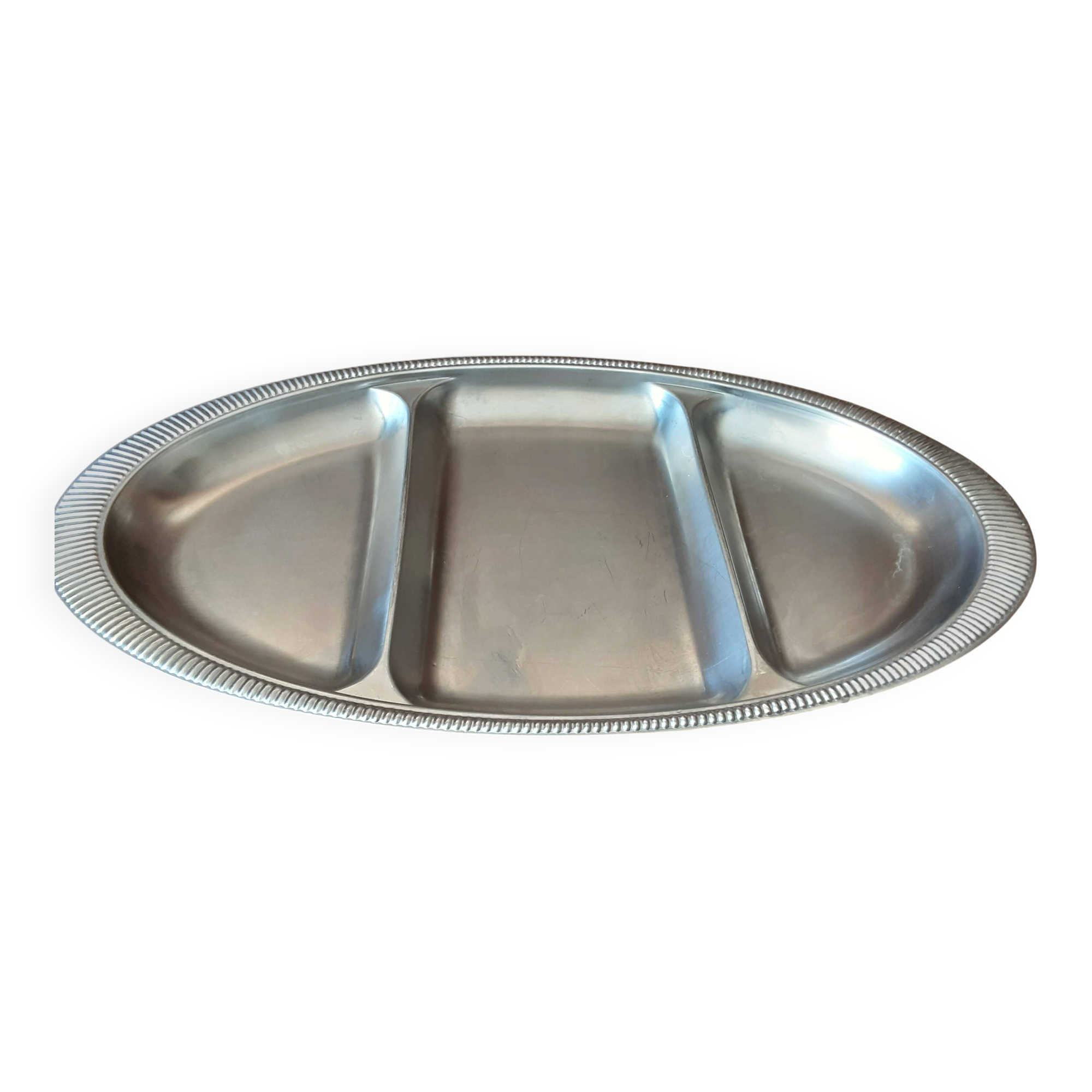 Metal compartment dish