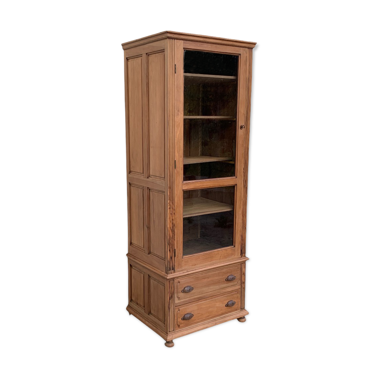 Armoire bonnetière parisienne vitrée 1920