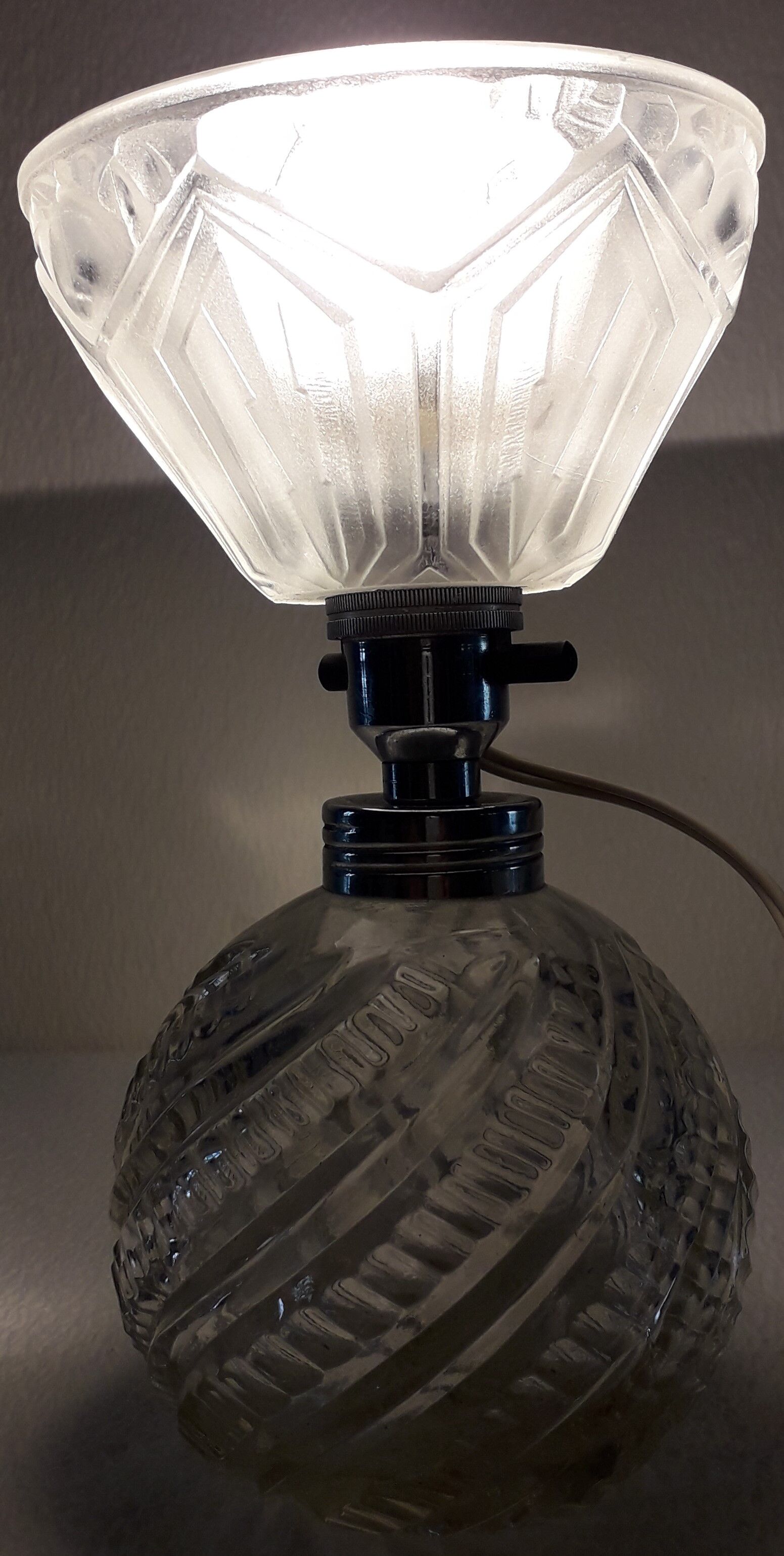 Art Deco glass lamp