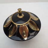 Telescopic cigarette holder in metal mushroom shape