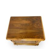 Tables de chevet italiennes en placage de noyer du milieu du siècle, années 1960.