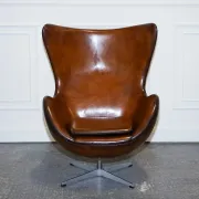 Chaise Egg Vintage Teintée à la Main en Brun Whisky