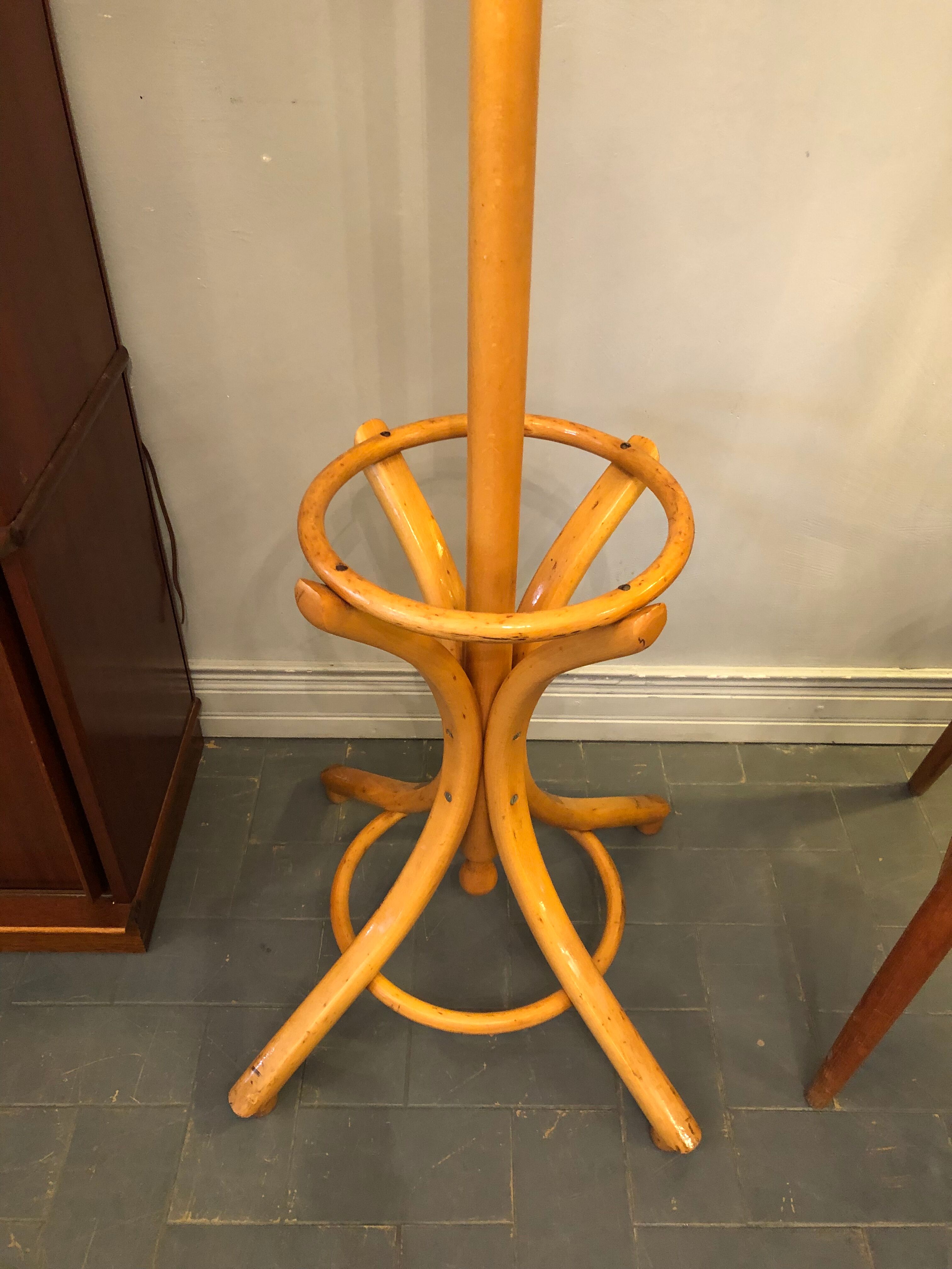 Vintage parrot coat rack