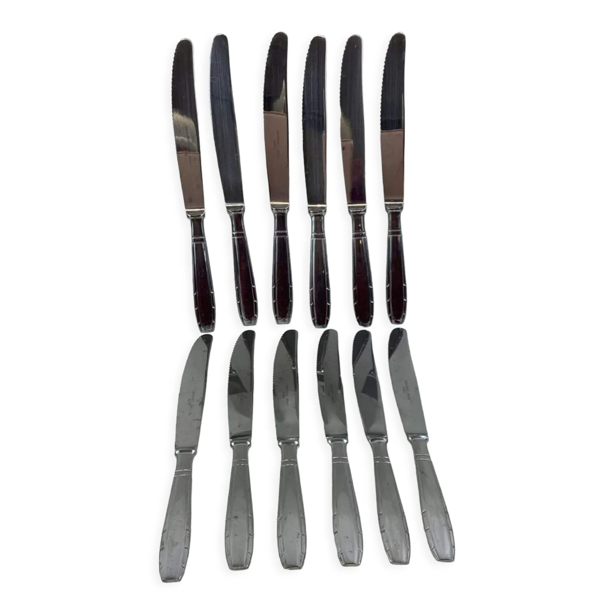 12 serrated table knives