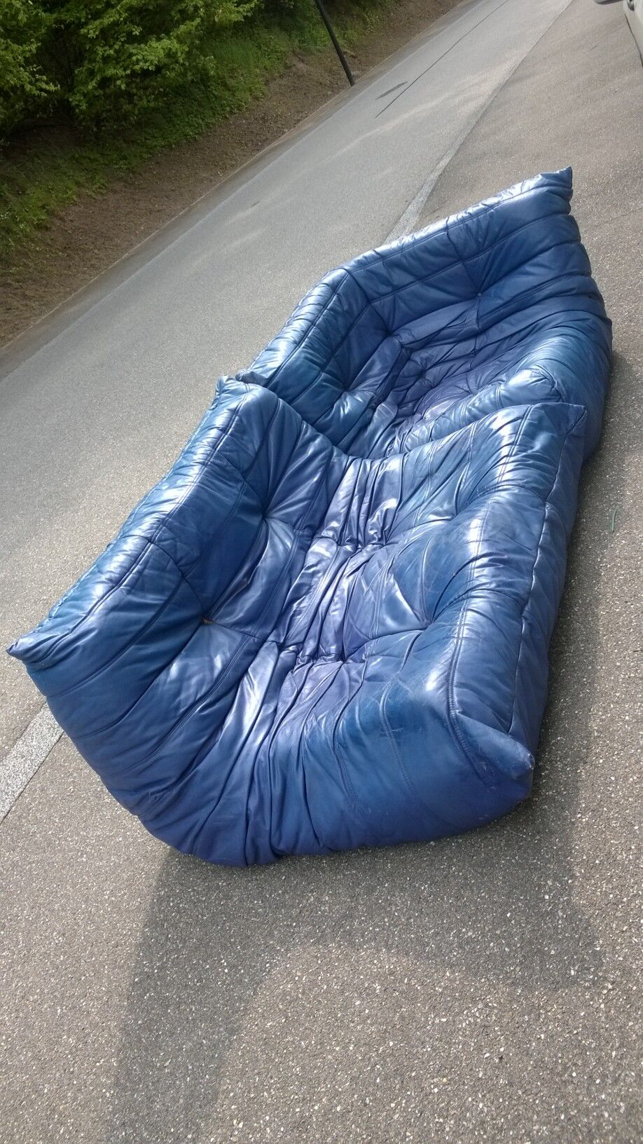 2-seater Togo sofa and corner heater by Michel Ducaroy for Ligne Roset