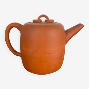 Chinese Terracotta Teapot from Yixing - circa 1900 China Qing Period