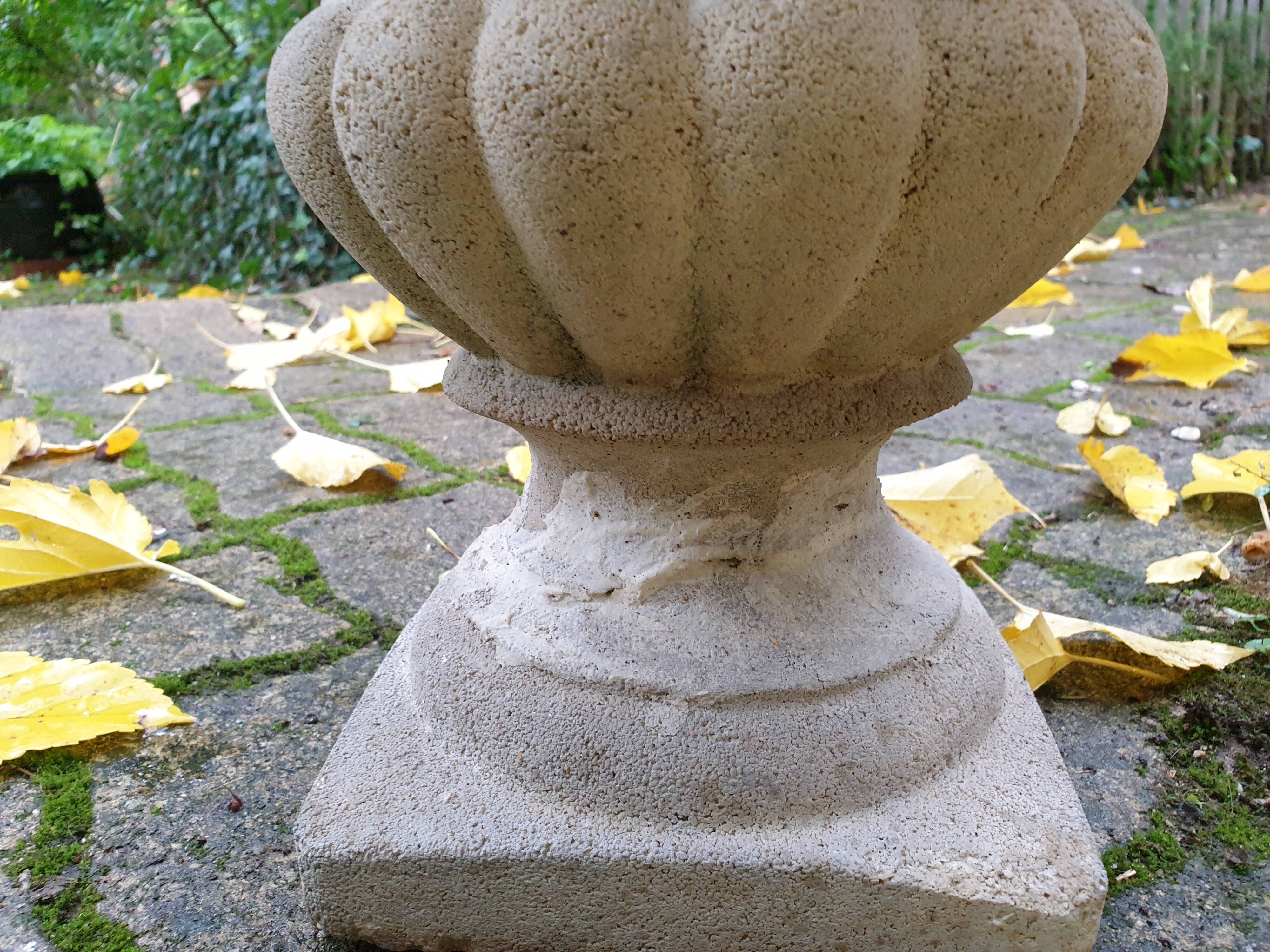 Medici in reconstituted stone Grandon