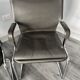 Ensemble de 6 chaises Uno en cuir gris sur piètement tubulaire chromé en porte-à-faux