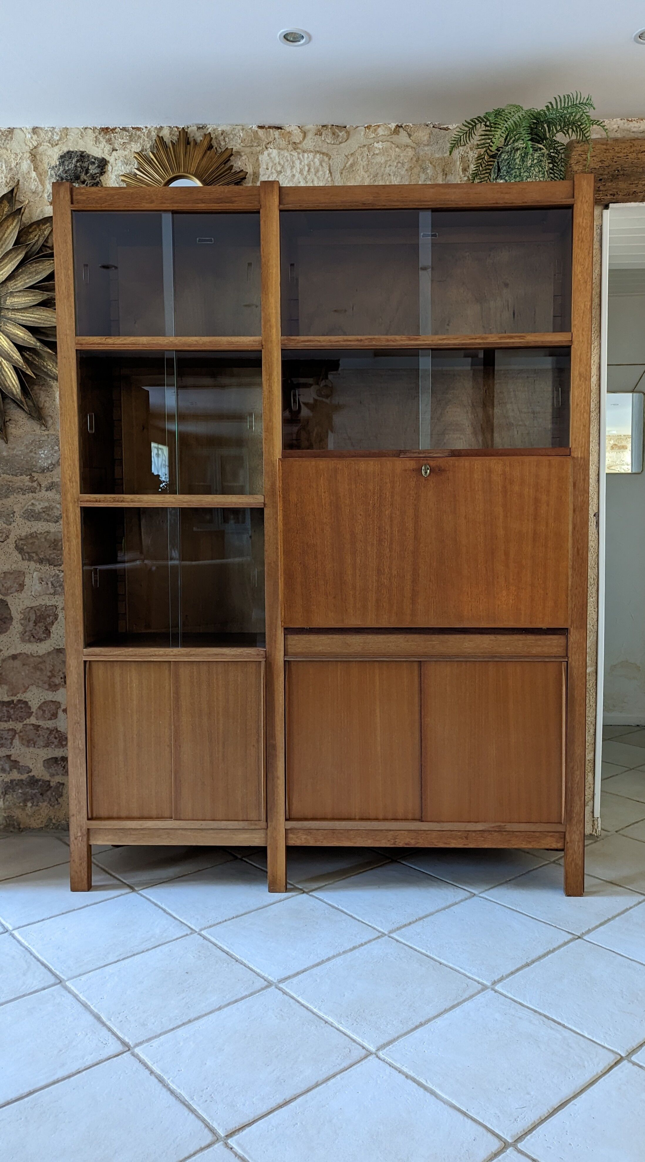 Library, secretary Émile Seigneur