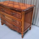Commode style Louis XV
