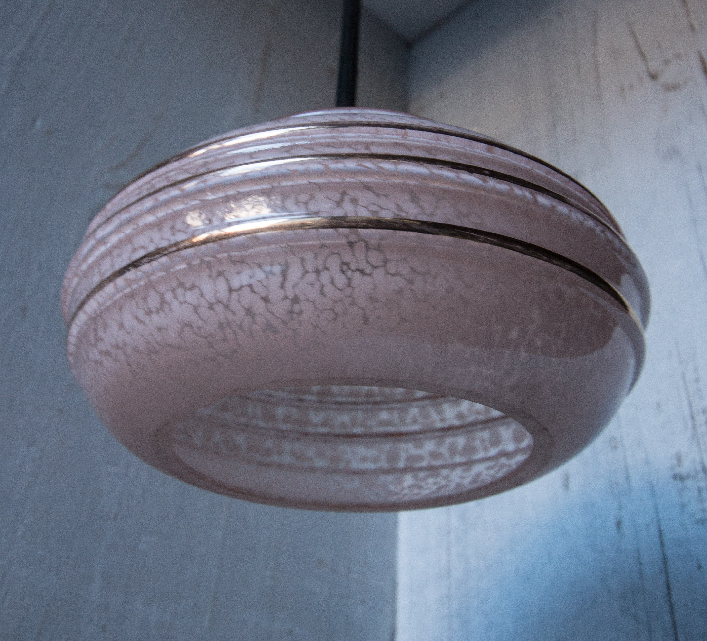 Hanging in opaline rose of the Cristallerie de Clichy