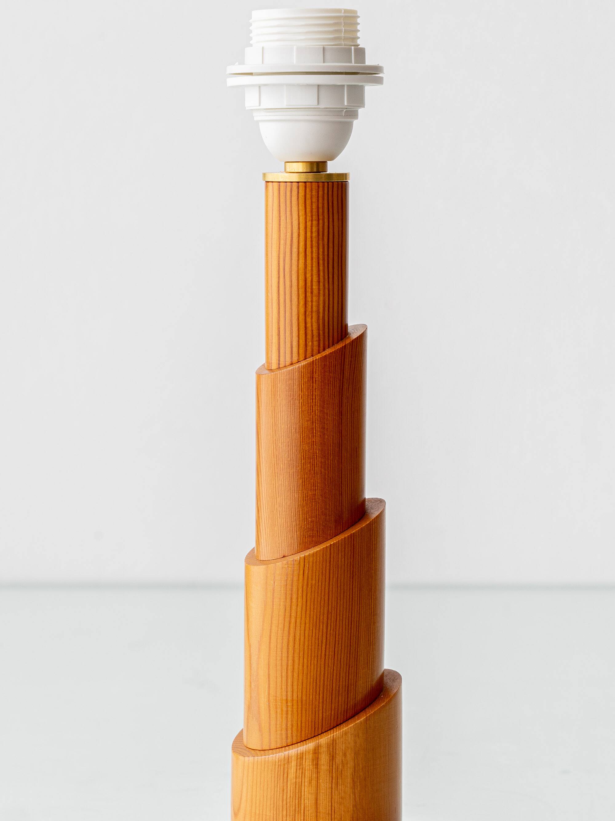 Scandinavian Modern Sculptural Solid Pine Table Lamp, circa 1970s