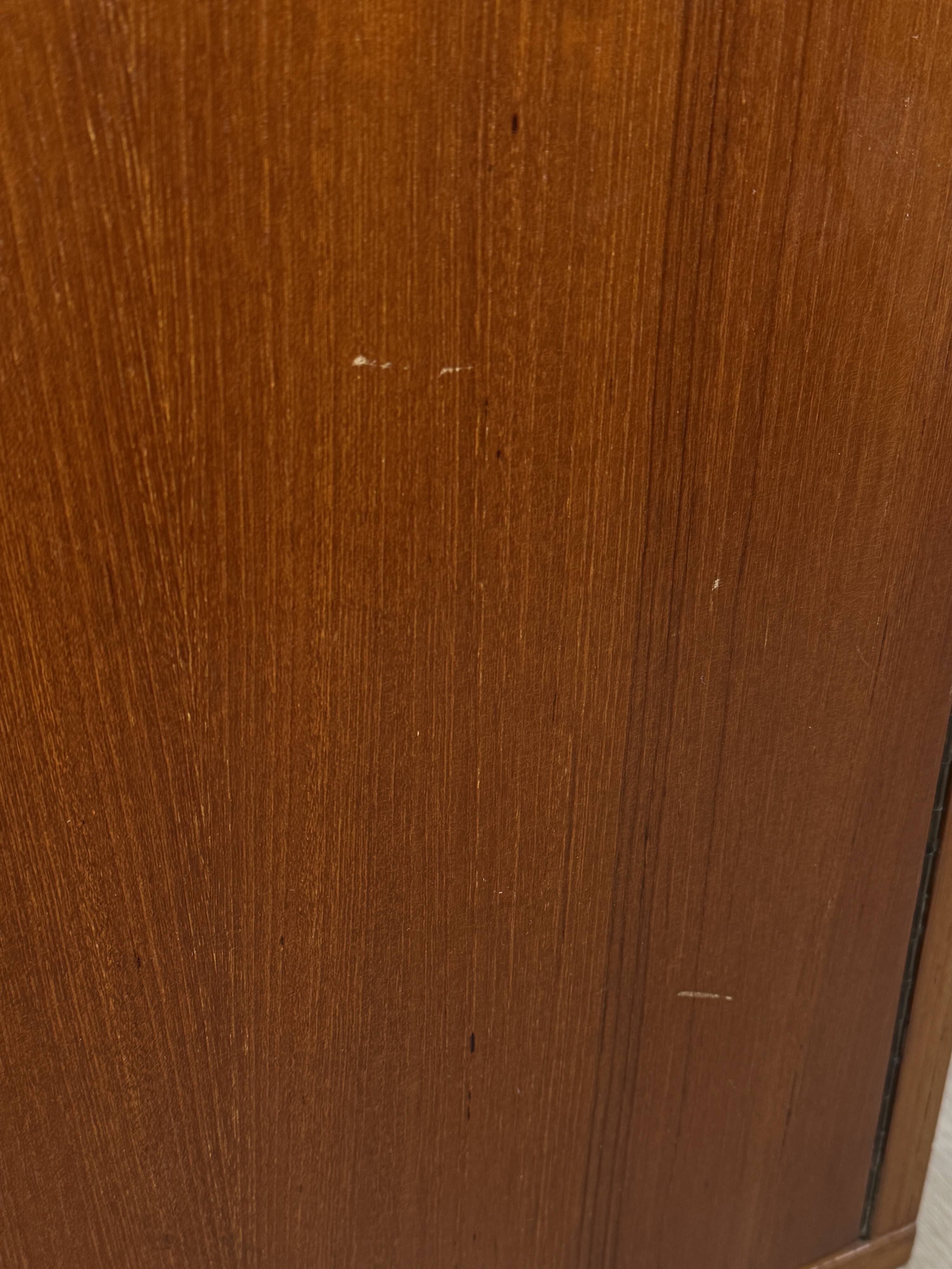 Buffet bas 2 portes teck — années 60/70