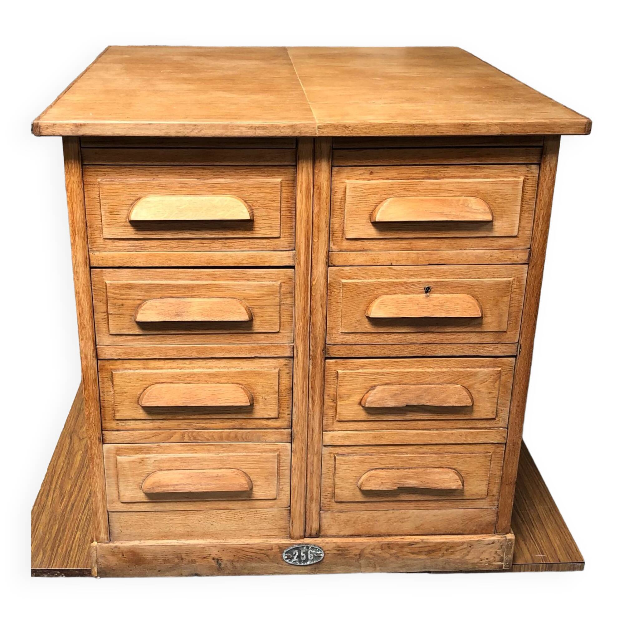 Ancien meuble de métiers chêne