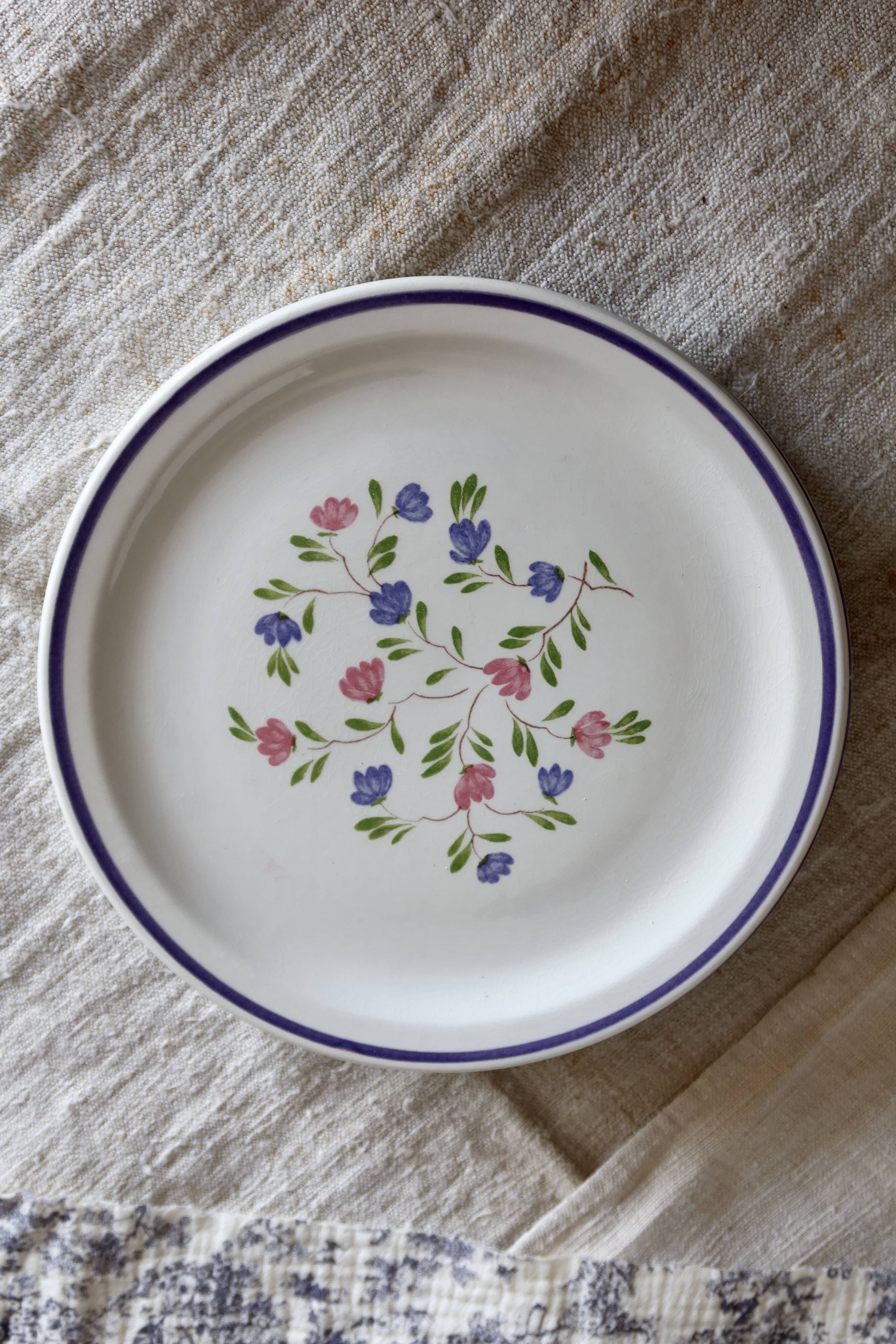 6 vintage porcelain dessert plates Moulin des Loups lilac floral pattern