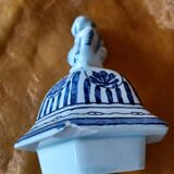 Delfts potiche with lid.