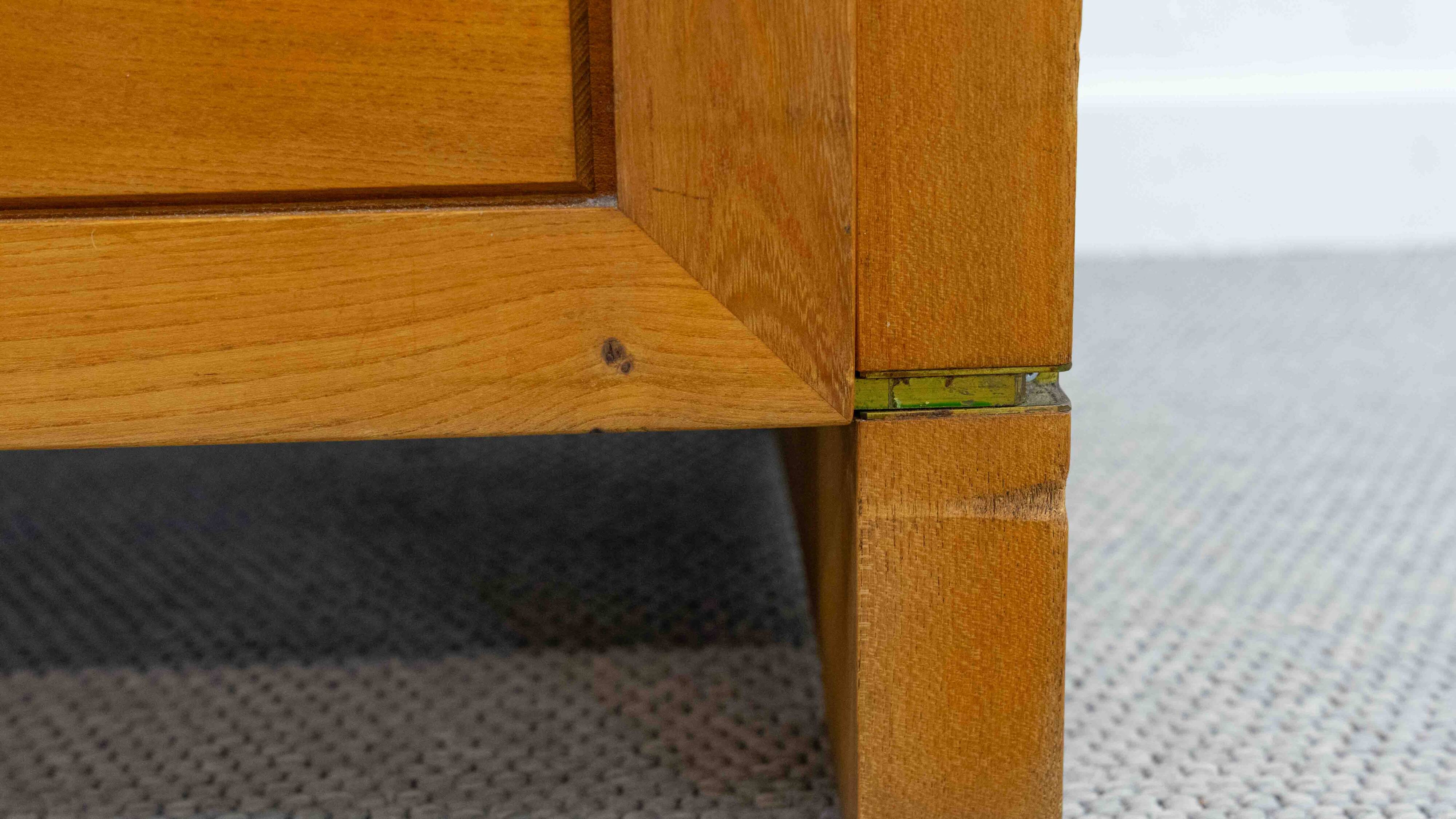 Sideboard R08 de Pierre Chapo en orme massif