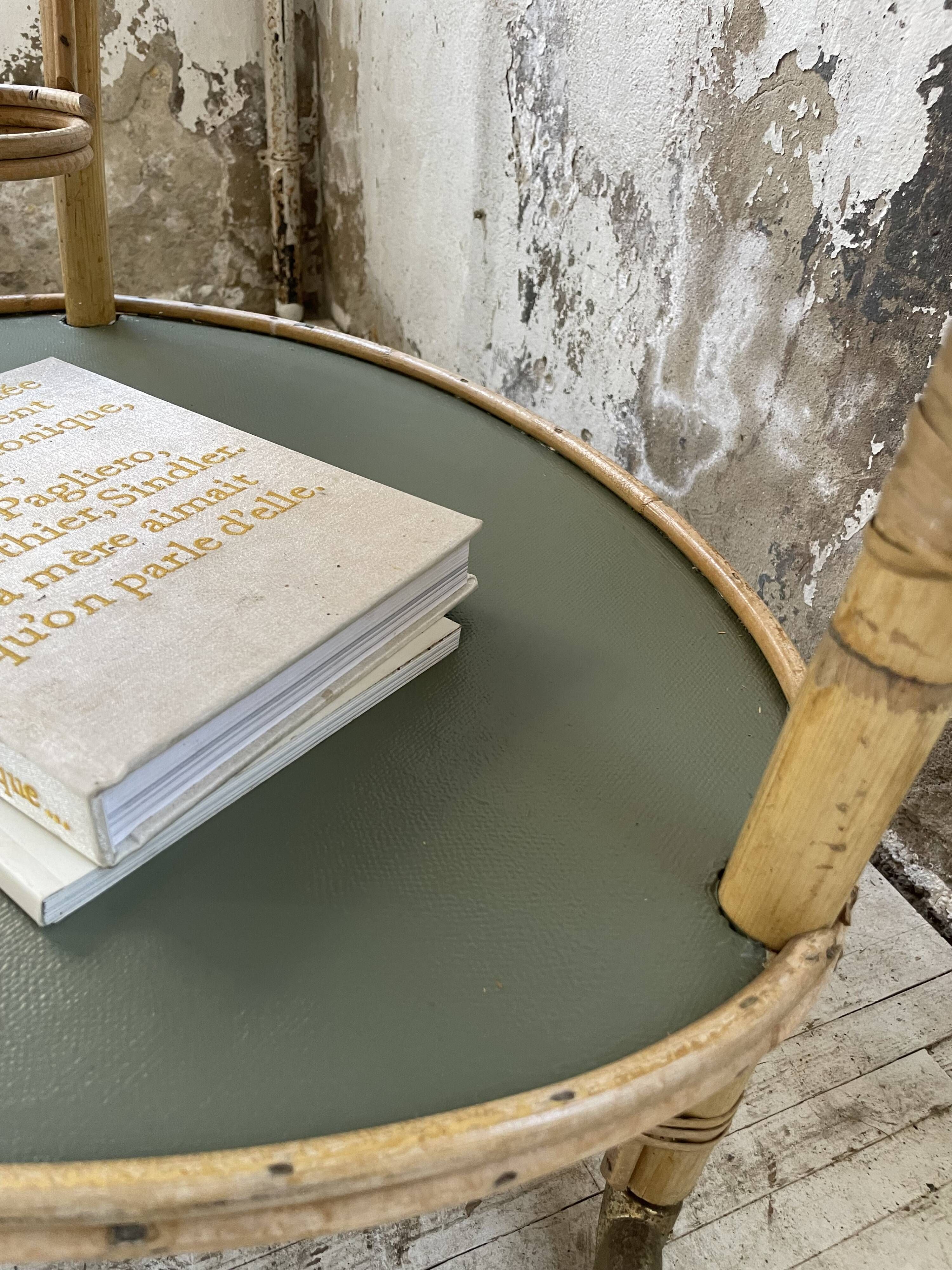 Desserte, table roulante en rotin années 60